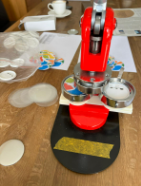 Willkommensaktion mit Namensbuttons